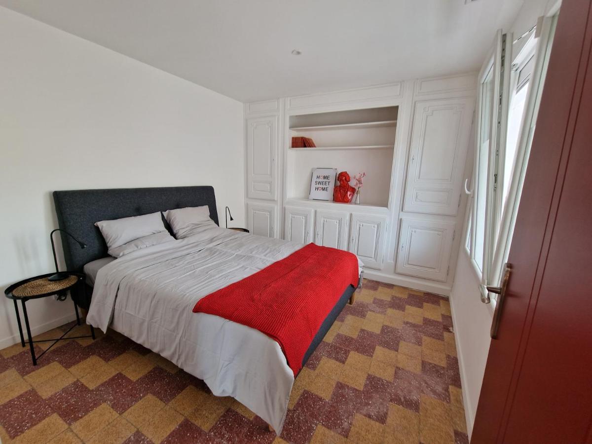בזייה Maison Ping ,En Face Des Arenes מראה חיצוני תמונה
