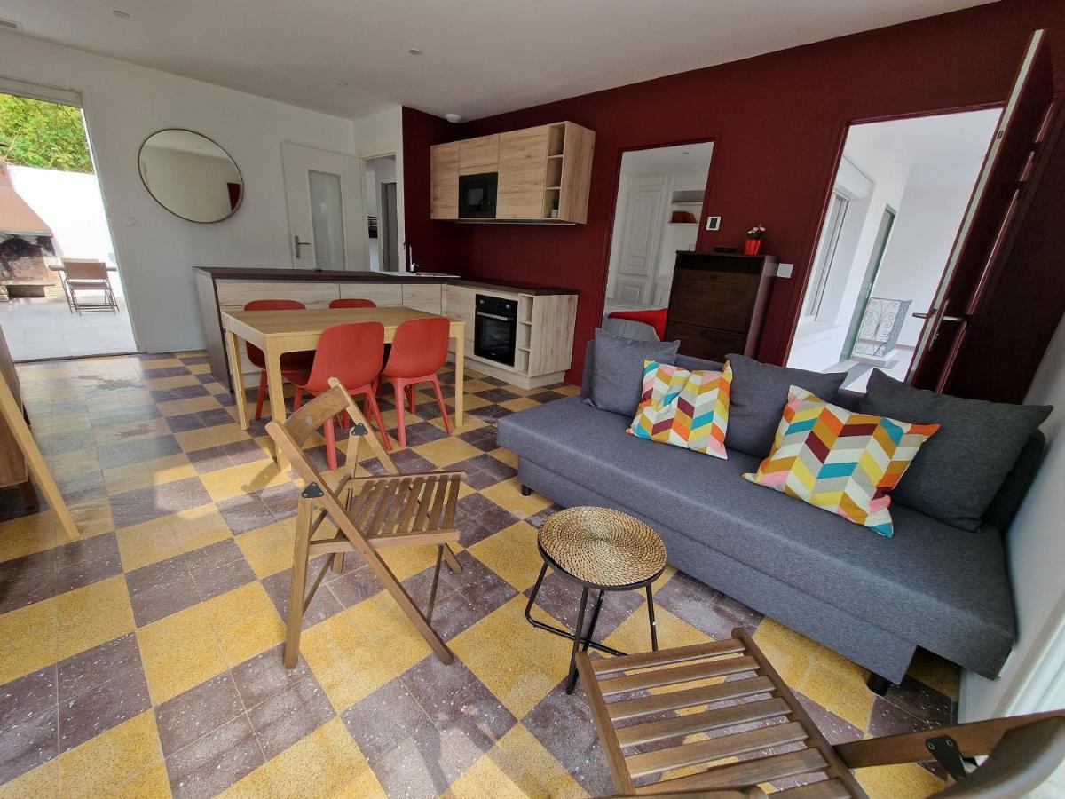בזייה Maison Ping ,En Face Des Arenes מראה חיצוני תמונה