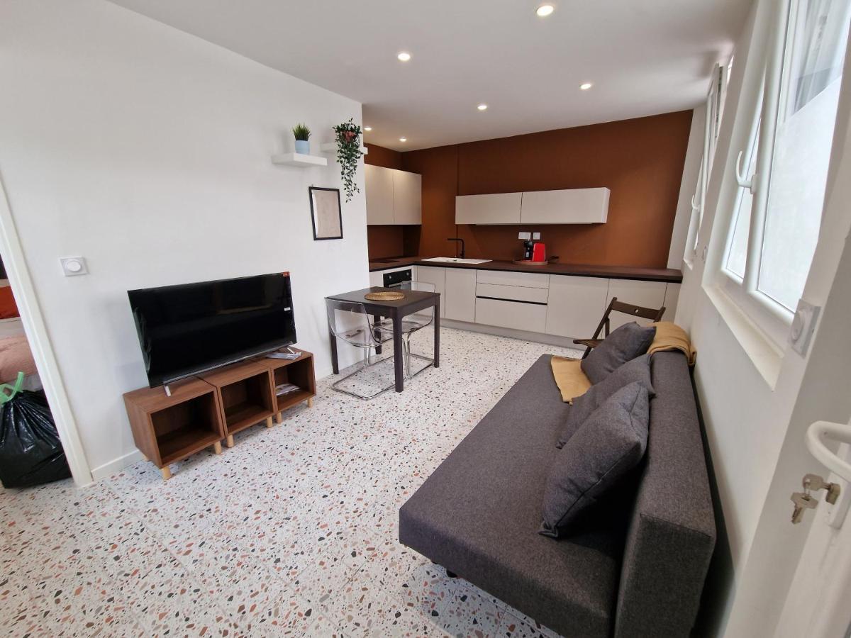 בזייה Maison Ping ,En Face Des Arenes מראה חיצוני תמונה
