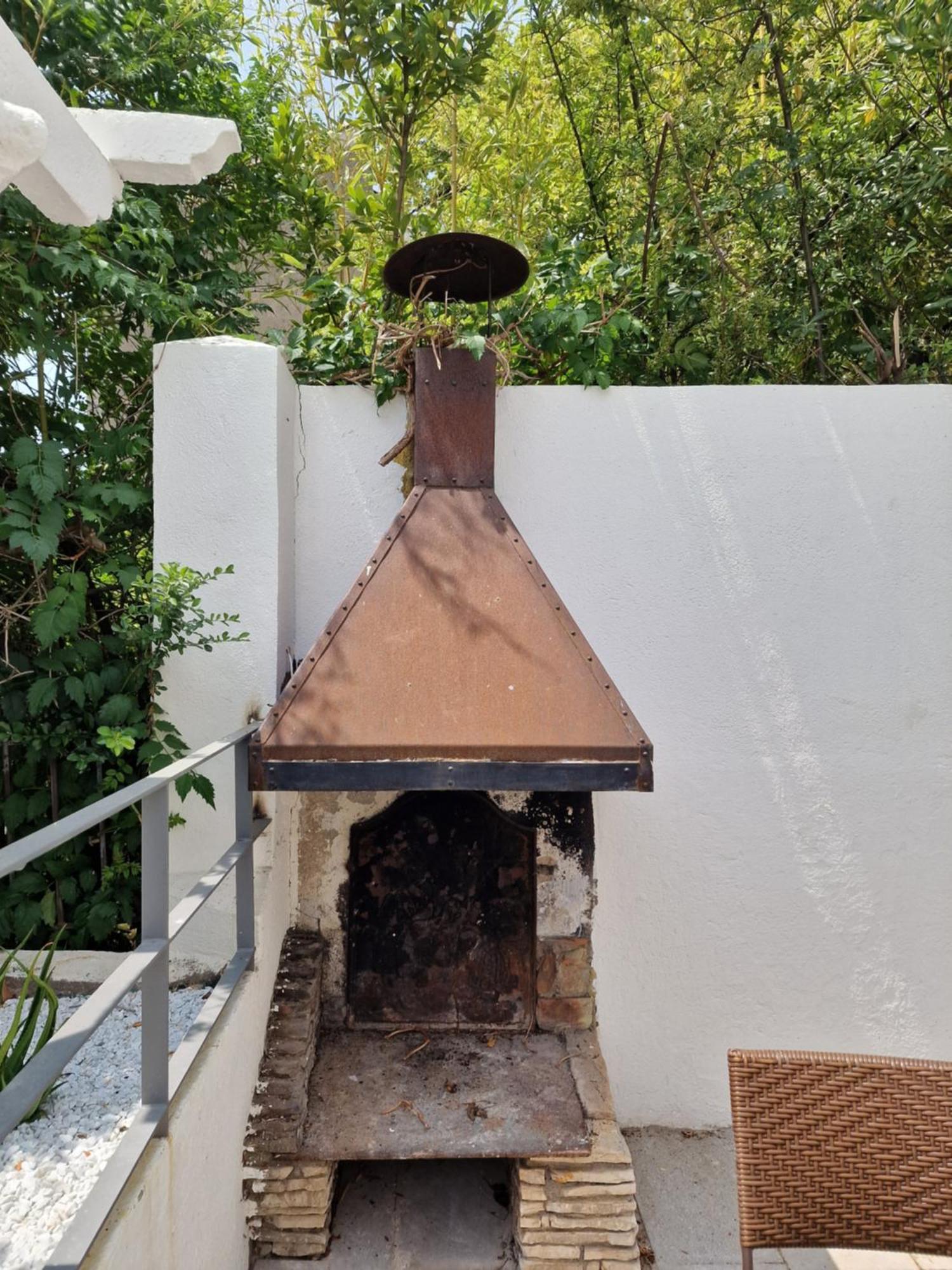 בזייה Maison Ping ,En Face Des Arenes מראה חיצוני תמונה