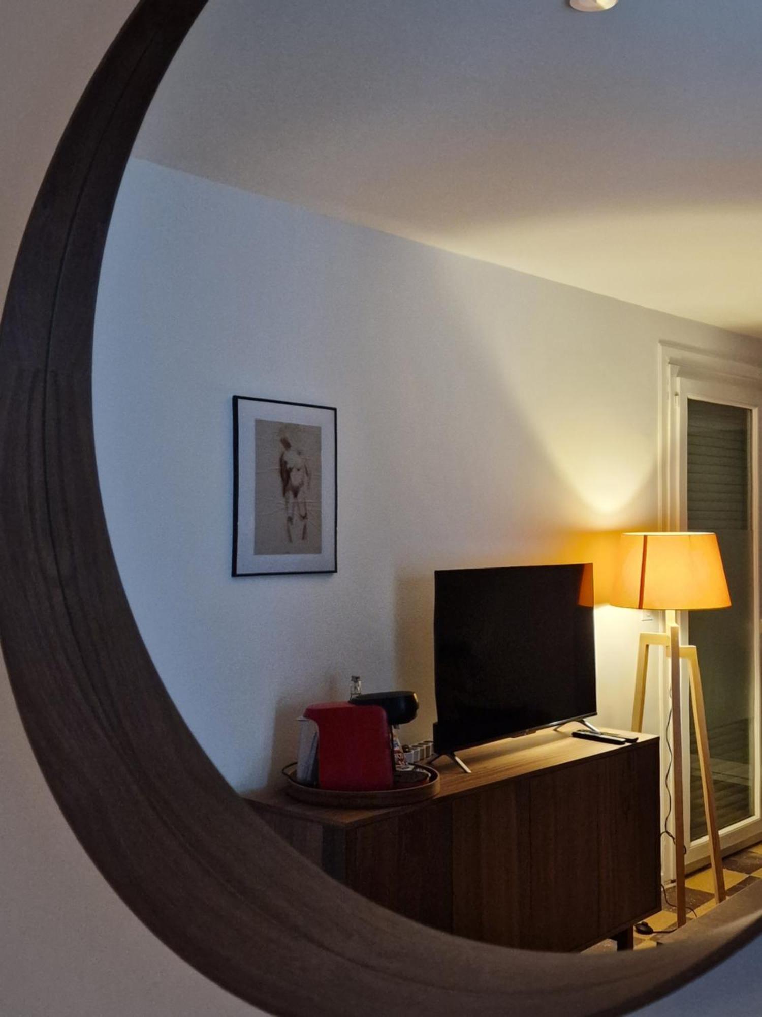 בזייה Maison Ping ,En Face Des Arenes מראה חיצוני תמונה